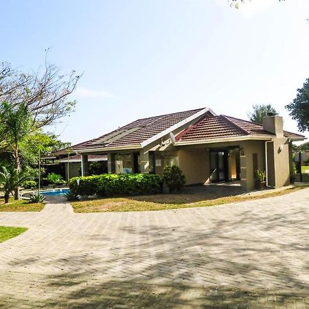 Villa Dumehlezi Self Catering Sodwana Bay Esterno foto